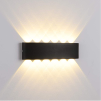 Applique murale LED extérieure carrée haut/bas 2W-12W étanche IP65 pour jardin, cour, hôtel, couloir, intérieur, balcon, chambre à coucher