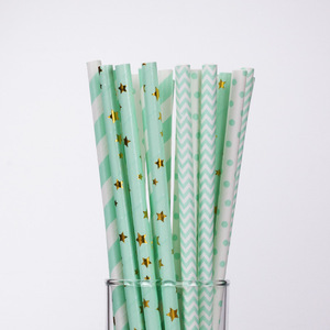 Disposable Paper Straws 7x210Mm With Gold Stars And Patterns For Party Use - Product Image 1