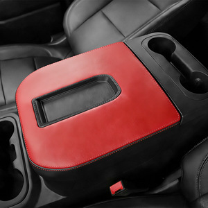 Funda para el Reposabrazos de la Consola Central de Chevrolet Silverado, en Microfibra Negra, para Modelos 2019-2023, con Caja de Almacenamiento - Product Image 2