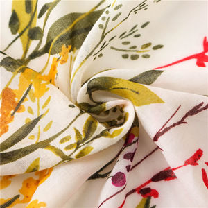 Venta al por mayor <span class=keywords><strong>2020</strong></span> gran oferta bufanda con estampado tropical moda acogedora hoja verde y rojo estampado floral borla bufanda de algodón de gran tamaño - Product Image 4