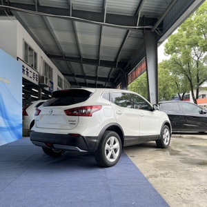 <span class=keywords><strong>Nissan</strong></span> <span class=keywords><strong>Qashqai</strong></span> <span class=keywords><strong>2019</strong></span> Usata, SUV 5 Posti, Interni in Pelle Scura, Allestimento Premium, Cambio Automatico, Prestazioni Affidabili, Basso Chilometraggio, Guida a Sinistra - Product Image 4