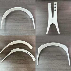 LHY 도매 흰색 조정 가능한 지원 PVC 보이지 않는 디자인 부드러운 질감 셔츠 칼라 지원 남성 사무복 - Product Image 2