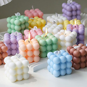 Vela Aromática Artesanal <span class=keywords><strong>de</strong></span> Cera <span class=keywords><strong>de</strong></span> Soja con Forma <span class=keywords><strong>de</strong></span> Burbuja, Cubo <span class=keywords><strong>de</strong></span> <span class=keywords><strong>Rubik</strong></span> <span class=keywords><strong>de</strong></span> Tres Capas Personalizado, Decoración para el Hogar - Product Image 2