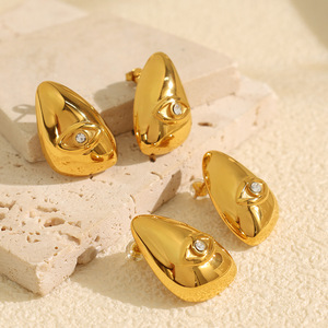 Pendientes de Oro con Forma de Lágrima y Bisel de Diamantes Blancos para Fiesta, Joyería para Mujer, Diseño Irregular, Pendientes de Moda - Product Image 1