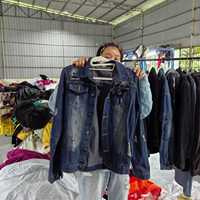 DH03-1 Chaquetas Vaqueras de Invierno de Marca China Usadas al por Mayor para Unisex, de Primera Calidad, en Buenas Condiciones, Estilos Variados, Ropa de Segunda Mano