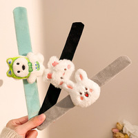 Bracelet claquant personnalisé en peluche sur le thème de la jungle pour enfants, idéal pour la vente en gros et les cadeaux