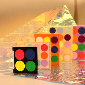 Maquillage cosmétique fard à paupières 8 couleurs à base d'huile uv néon Visage <span class=keywords><strong>palette</strong></span> de <span class=keywords><strong>Peinture</strong></span> Pour Les Enfants et Les Adultes - Product Image 5