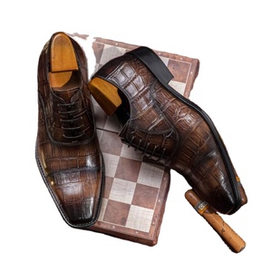 20250Famous Designer Men's Top Layer Hand-Polished Embossed VALENTINA Leather Formal Business Shoes Lace-Up Closure <b>Pointed</b> - Product Image 1