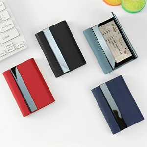 Porte-cartes de visite personnalisé <span class=keywords><strong>en</strong></span> acier inoxydable – <span class=keywords><strong>Cadeau</strong></span> sur mesure avec texture cuir PU et acier inoxydable - Product Image 3
