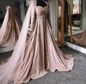 Dernier modèle de kaftan marocain magnifique, veste longue jusqu'au sol avec robe ornée de broderies Zardozi pour robe de mariée - 2019 - Product Image 2