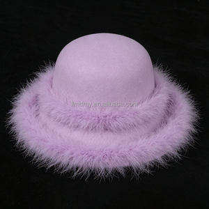 Plumes <span class=keywords><strong>de</strong></span> dinde naturelles pour la confection <span class=keywords><strong>de</strong></span> mouches <span class=keywords><strong>de</strong></span> pêche, les jouets pour animaux <span class=keywords><strong>de</strong></span> compagnie et les projets artistiques éducatifs, les soirées <span class=keywords><strong>de</strong></span> bal, les événements gothiques et les séances photo vintage - Product Image 1