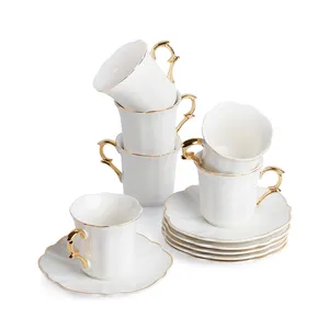 Beyaz lüks altın jant porselen Cappuccino özel kahve içecekler Latte Cafe Mocha çay Espresso bardakları daireler ile