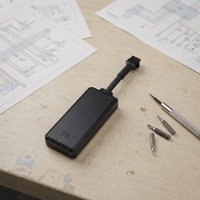 Rastreador GPS con Cable, Doble Servidor IP, Bloqueo de Servidor, Tarjeta SIM 2G/4G, Montaje en Salpicadero para Rastreo de Autos y Motocicletas, Almacenamiento en la Nube