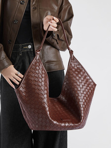 Sac à bandoulière en cuir de vache véritable pour femme, nouveau design 2026, texture tissée, grande capacité, sac à main tendance pour femmes - Product Image 2