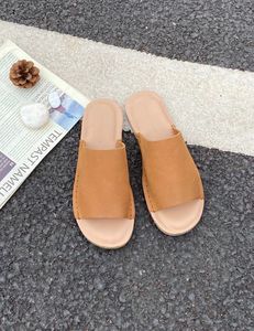 Sandalias de Verano para Hombre al por Mayor de Fábrica, Cómodas, de Cuero PU con Logotipo Personalizado, para Uso en Interiores y Exteriores, con Suela de EVA - Product Image 3