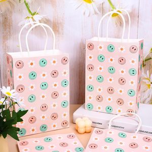 Bolsas de Regalo de Papel con Asas, Diseño de Cara Sonriente Rosa y Flores de Margarita, para Dulces, Golosinas, Recuerdos, para Fiestas de Cumpleaños y Baby Shower - Product Image 3