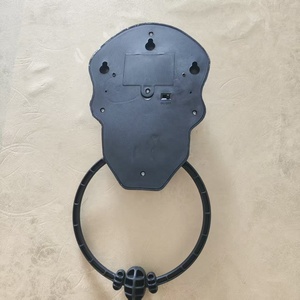 Sonaglio per Porta a Forma di Zucca di Halloween Luminoso, Campanello Parlante Spaventoso con Voce di Ragno, Funzionamento a Batterie AAA, Resistente per Uso Interno/Esterno - Product Image 4
