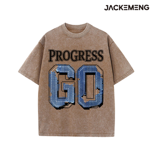 เสื้อยืดโอเวอร์ไซส์สีดำ พิมพ์ตัวอักษรเซอร์ฟฟ์สีน้ำเงิน ลายยีนส์ขาดๆ  ตัวเลข GO ขนาดใหญ่  สินค้าจากอเมริกา ขายส่ง เสื้อยืดสไตล์เรโทร สปอร์ต ลำลอง - Product Image 2