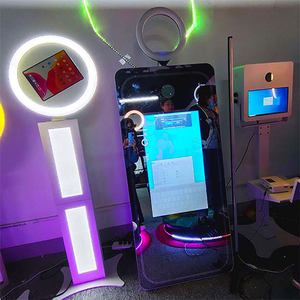 UNIV Premium Mirror Display iPad Photo Booth Compatible iPad Pro 12.9 pouces Impression instantanée Télécommande Construction métallique pour événements - Product Image 5