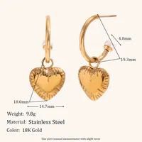 Ensembles de bijoux géométriques plaqué or hypoallergénique collier en forme de coeur en acier inoxydable Bracelet anneaux boucles d'oreilles pour les femmes