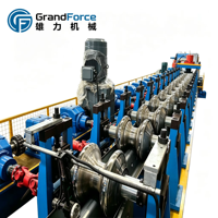 Machine de formage à rouleaux automatique pour garde-corps routier en profil W robuste avec découpe hydraulique, ligne de formage haute vitesse certifiée CE