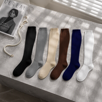 Chaussettes de compression personnalisées en Spandex/Nylon, tricotées pour l'automne, respirantes, antidérapantes, hauteur genou, pour le cyclisme et l'athlétisme