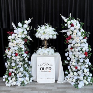 Ghirlanda in Seta Artificiale con Bellissimo Design Floreale, Decorazione Circolare per Porta d'Ingresso, Compleanno, Natale, San Valentino - Product Image 5