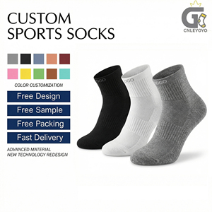 Chaussettes techniques en mérinos personnalisées, chaussettes courtes en mérinos doux, chaussettes unies en mérinos pour les sports de plein air - Product Image 1