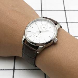 Reloj de Cuarzo Deportivo de Lujo para Mujer con Pantalla Analógica, Cronógrafo, Correa de Malla Dorada Rosa y Caja de Aleación - Product Image 5