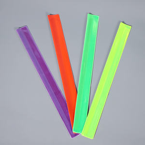 Bandas de plástico PVC para envolver a presión con una placa de acero incrustada reflector reflejo envolver a presión muñeca brazalete mágico - Product Image 5