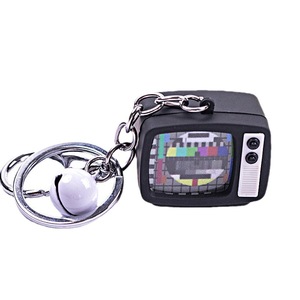 Vintage divertido Horror rencor Mini Tv llavero colgante simula juguete Tv caso colgante llavero regalo de Halloween - Product Image 5