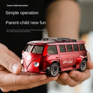 Modelo Diecast 2,4 Ghz Rc Mini coche <span class=keywords><strong>Control</strong></span> <span class=keywords><strong>remoto</strong></span> Rc Mini Van Bus T1 eléctrico Vintage escritorio Drift Robot coche camión - Product Image 5
