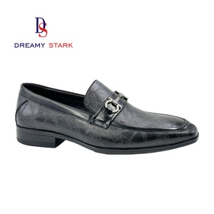 Zapatos de boda personalizados, hechos a mano, de cuero brillante pintado a mano, cómodos y fáciles de poner; duraderos, de alta calidad, lujosos, ligeros y transpirables - Product Image 1