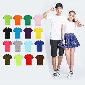 Camiseta deportiva de manga corta para hombre, camisa Unisex de mezcla de poliéster y algodón de 180gsm, con cuello redondo y logotipo OEM personalizado - Product Image 1