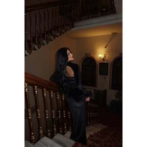 Vestido de Gala Negro de Lujo Talla XL de Poliéster con Lentejuelas, Cuentas y Decoraciones Florales Drapeadas, Escote Redondo, Largo hasta el Suelo para Fiestas - Product Image 2