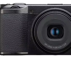 Appareil photo numérique compact RI COH GR IIIx HDF avec capteur CMOS APS-C de 24 MP, objectif GR 40 mm F2.8 (au format 35 mm) Capteur CMOS Mi - Product Image 1