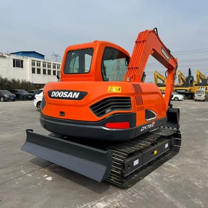 En stock, <span class=keywords><strong>occasion</strong></span>, pelle hydraulique Doosan DX75, toutes pièces d'origine, expédition rapide, équipement de construction agricole et de chantier en zone étroite - Product Image 3