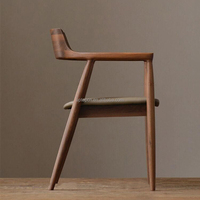 Chaises de restaurant en bois au design moderne et confortable pour hôtels et cantines – Vente en gros