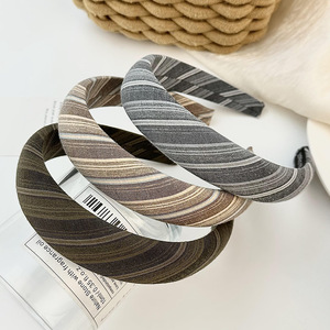Hot Sale Luxury Plaid Fabric Retro Fall Winter <b>Headbands</b> Designer Sponge Padded Hair Accessories for Women and Girls - Product Image 3