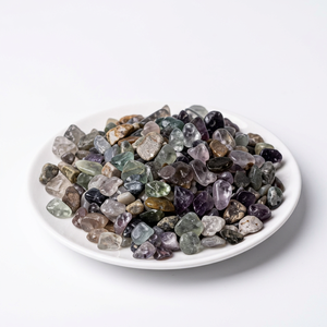 Vente en gros de pierres précieuses naturelles en fluorite, éclats de cristal polis, galets décoratifs pour la décoration intérieure, les mariages et les aquariums - Product Image 1