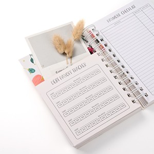 Agenda A5 con Spirale Bianca e Stampa Floreale ad Acquerello, Bestseller per la Gestione Personale delle Finanze e <span class=keywords><strong>il</strong></span> Monitoraggio del Pagamento delle Dette, Idea Regalo - Product Image 4
