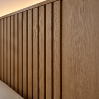 Système de panneaux muraux pour tête de lit en placage de noyer moderne et luxueux, avec éclairage LED, pour chambre d'hôtel