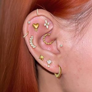 Vente en gros de bijoux de <span class=keywords><strong>piercing</strong></span> hypoallergéniques en titane ASTM F136 plaqué or 18 carats avec zircon, filetage interne, pour labret, hélix et lèvre, 16G - Product Image 3