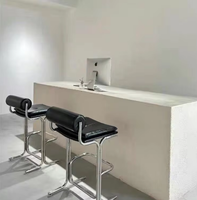 Tabouret de bar moderne minimaliste en fer forgé avec dossier, tabouret de bar haut pour salon, chaise de réception de luxe léger