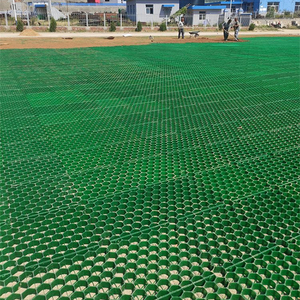 Gazon HDPE recyclé Protection de la chaussée 38cm 50cm 78cm Grille d'herbe de parking Vietnam Cellule de <span class=keywords><strong>fleur</strong></span> en plastique Produits de terrassement - Product Image 4
