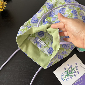 <span class=keywords><strong>Sac</strong></span> en toile au design de niche avec fleur d'<span class=keywords><strong>iris</strong></span> violette douce, style forêt artistique - Product Image 4
