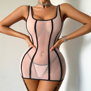 Ensemble de lingerie 3 pièces sexy en résille transparente pour femme : mini-robe, porte-jarretelles et bas, tenue de nuit transparente - Product Image 3