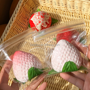 Neue Simulation Strawberry Squeeze TPR Spielzeug Nettes Soft Stress Relief Zappel spielzeug für Kinder Adult Dekompression Straw aberry <span class=keywords><strong>Toy</strong></span> - Product Image 4