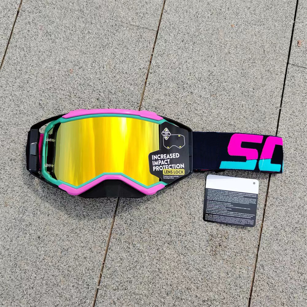 Black/pink frame + gold lens