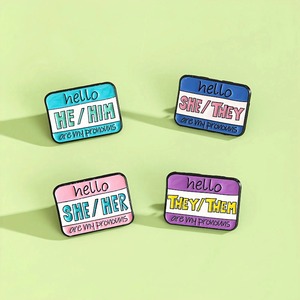 2025 <span class=keywords><strong>série</strong></span> sociale il/elle sont mes pronoms mots broche broches émail coloré il elle ils <span class=keywords><strong>eux</strong></span> revers Badge pour vêtements accessoires - Product Image 2